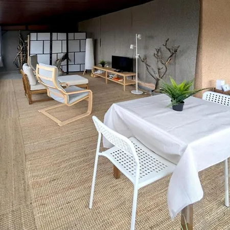 Sunrise Seaview Apartment
